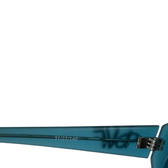 DVF Teal sunglasses in great condition - Picture 3 of 5